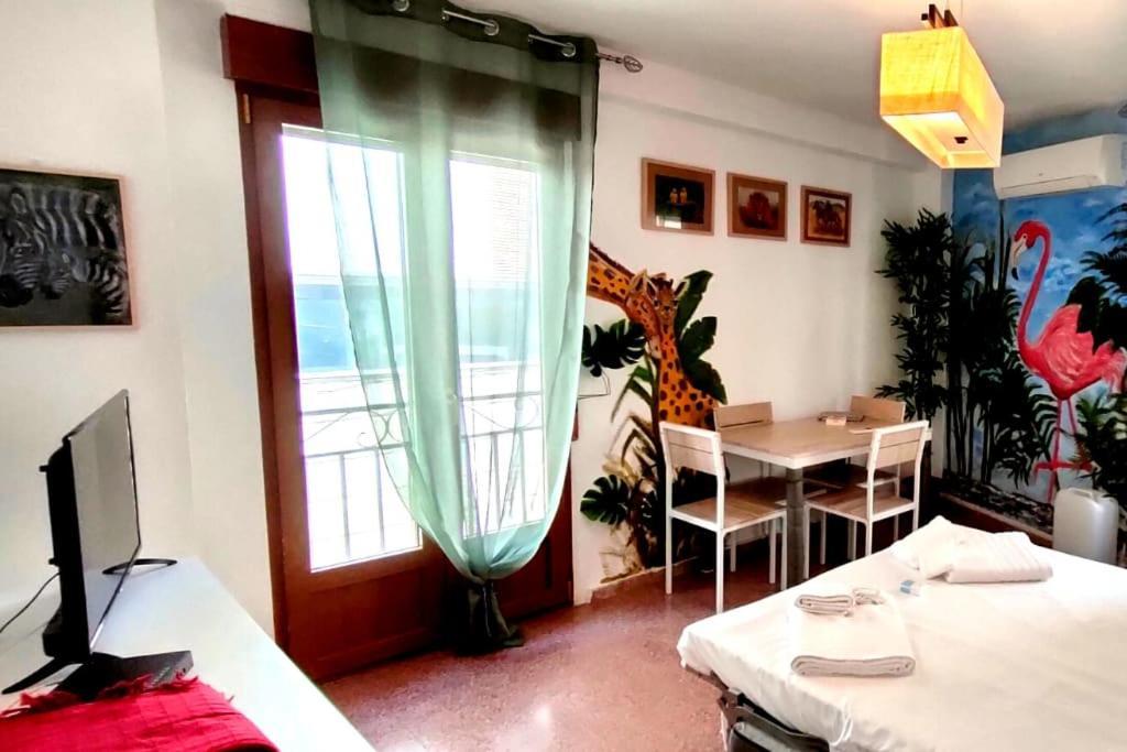 Apartamento En Zona De Ocio Casco Antiguo Alicante Exteriér fotografie