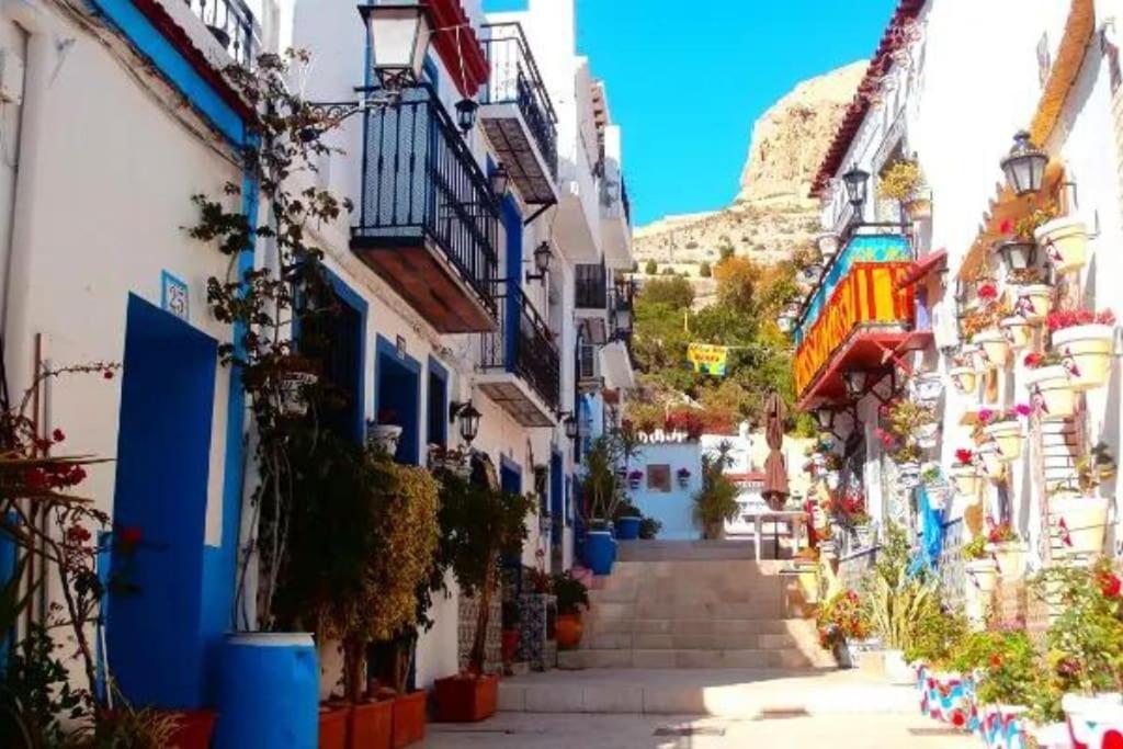 Apartamento En Zona De Ocio Casco Antiguo Alicante Exteriér fotografie